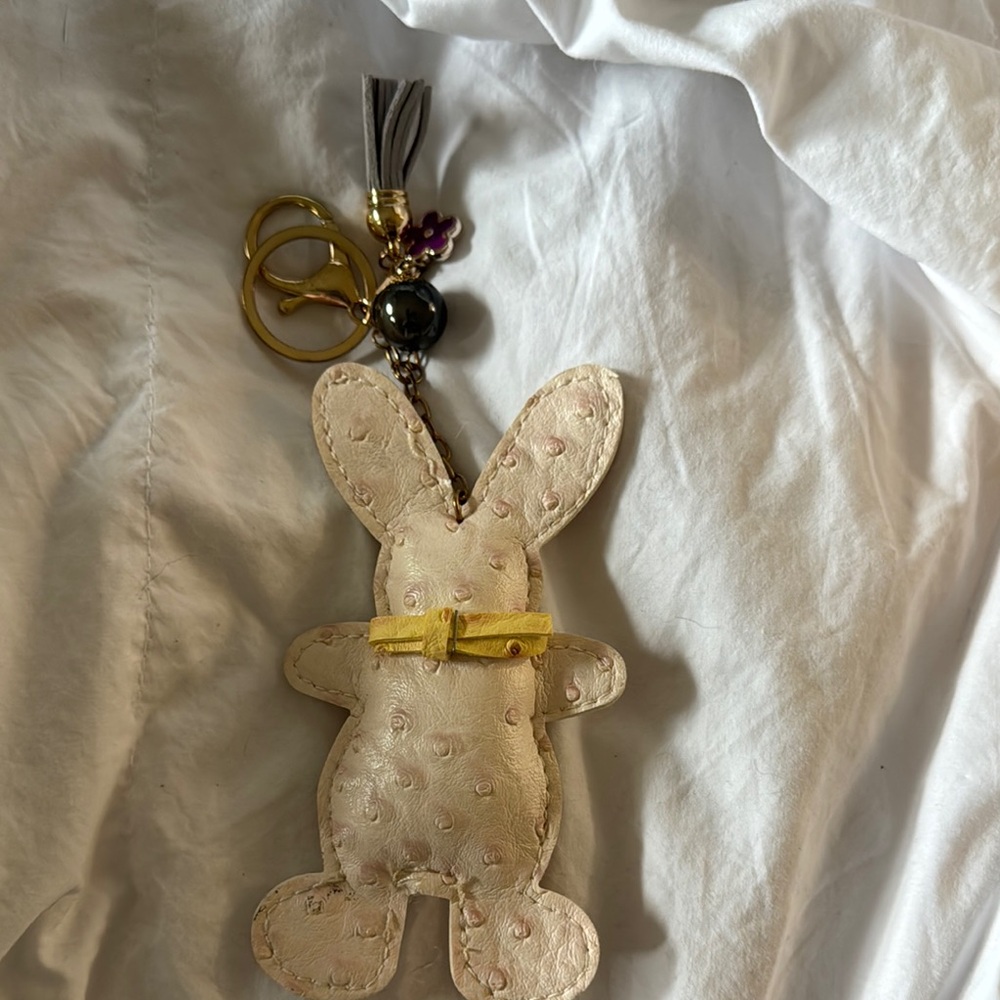 New without tag rabbit keychain
